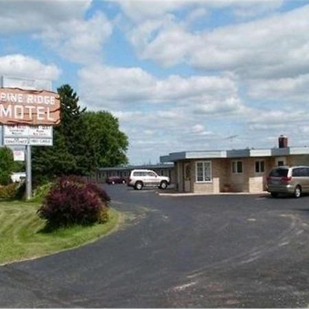 Pine Ridge Motel Dodgeville Dış mekan fotoğraf